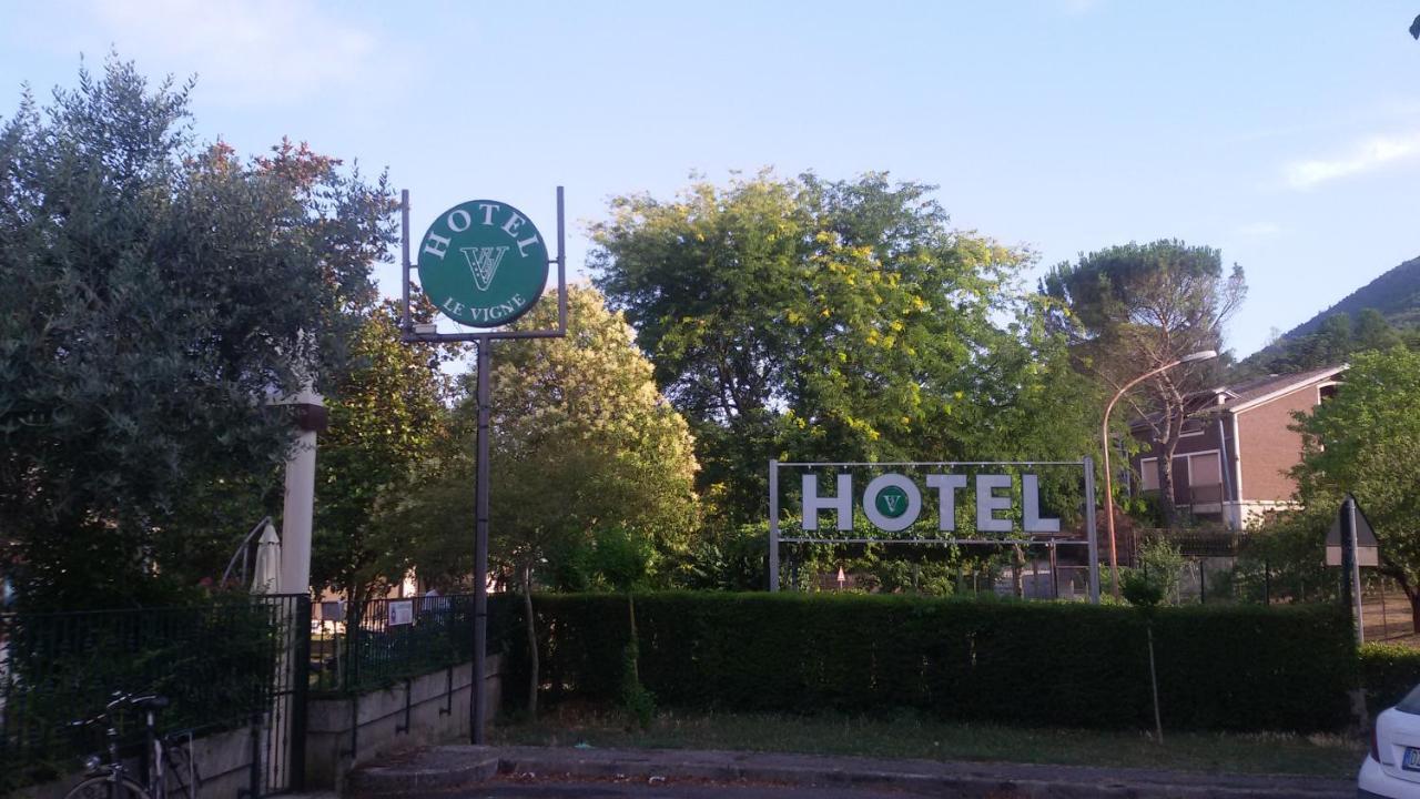 Hotel Le Vigne Contigliano Exterior photo